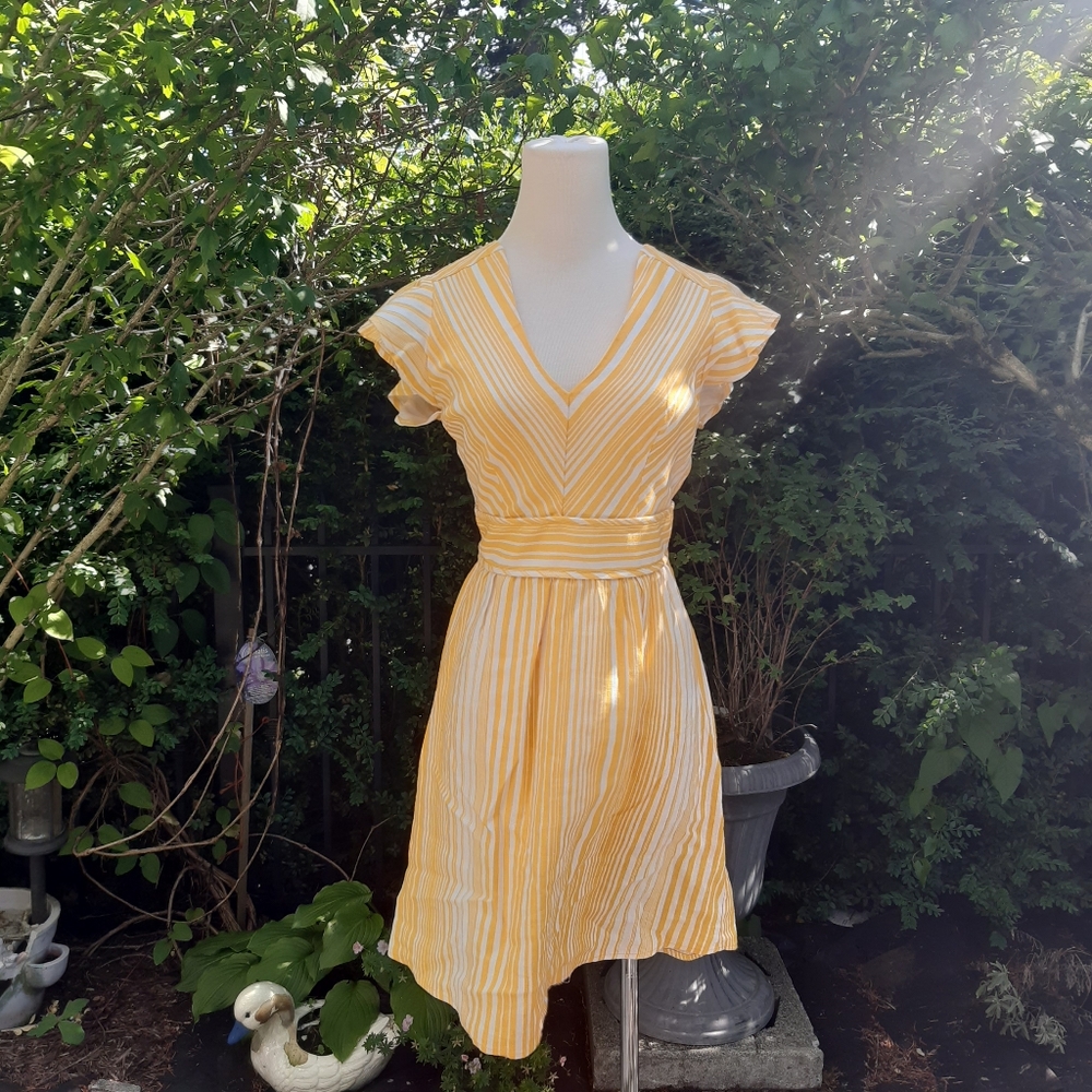 Striped Yellow Linen Blend Summer Dress (NWOT)